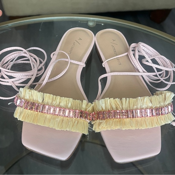 ANTHROPOLOGIE Embellished
Tie Up Sandals - Picture 2 of 8